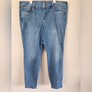 Torrid Super Soft Jegging Size 26R